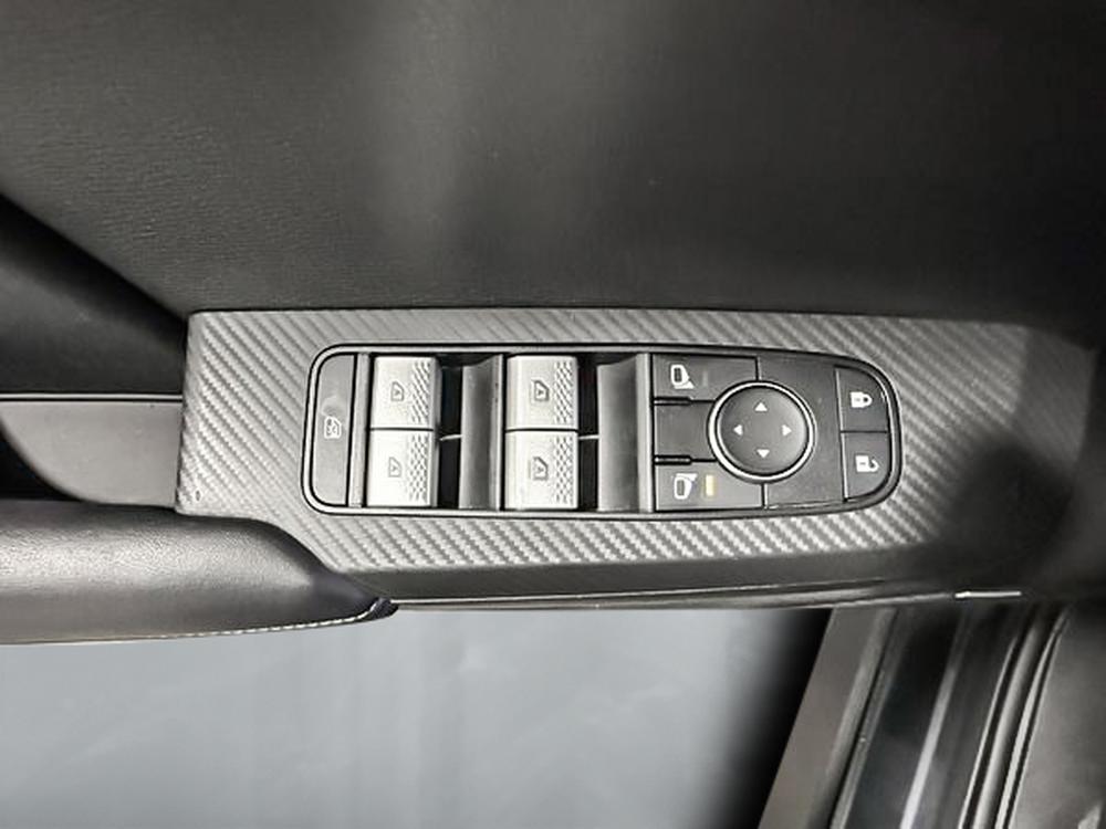 Mitsubishi Outlander 2025 Titane usage à vendre Mitsubishi Outlander 2025 Titane usage à vendre