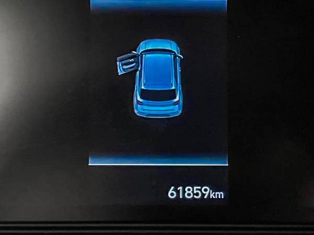 Hyundai Venue Preferred 2023 d&rsquo;occasion à vendre - 18