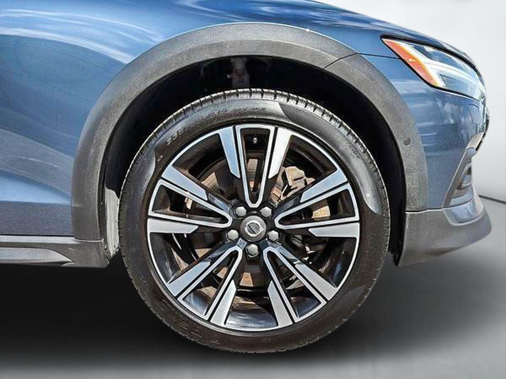 Volvo V60 Cross Country T5 PREMIER AWD // PLUS PACKAGE 2020 d&rsquo;occasion à vendre - 8