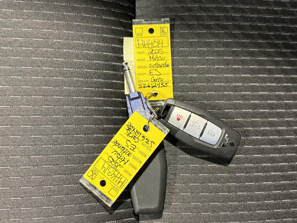 Mitsubishi Outlander ES 2025 d&rsquo;occasion à vendre - 32