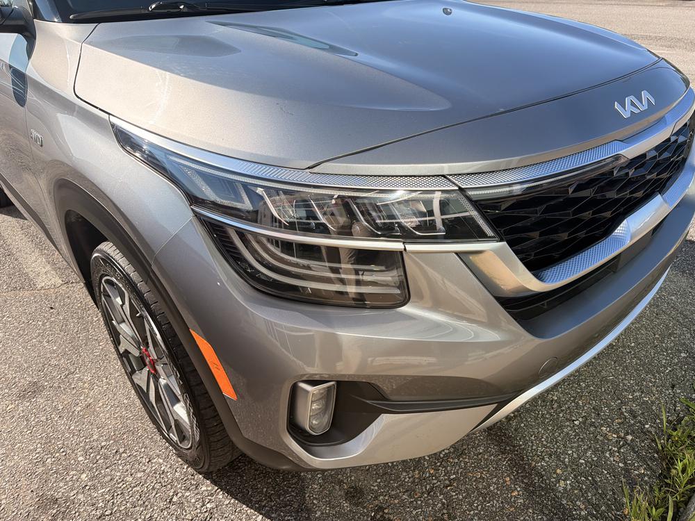 Kia Seltos SX TURBO AWD 2023 d&rsquo;occasion à vendre - 11