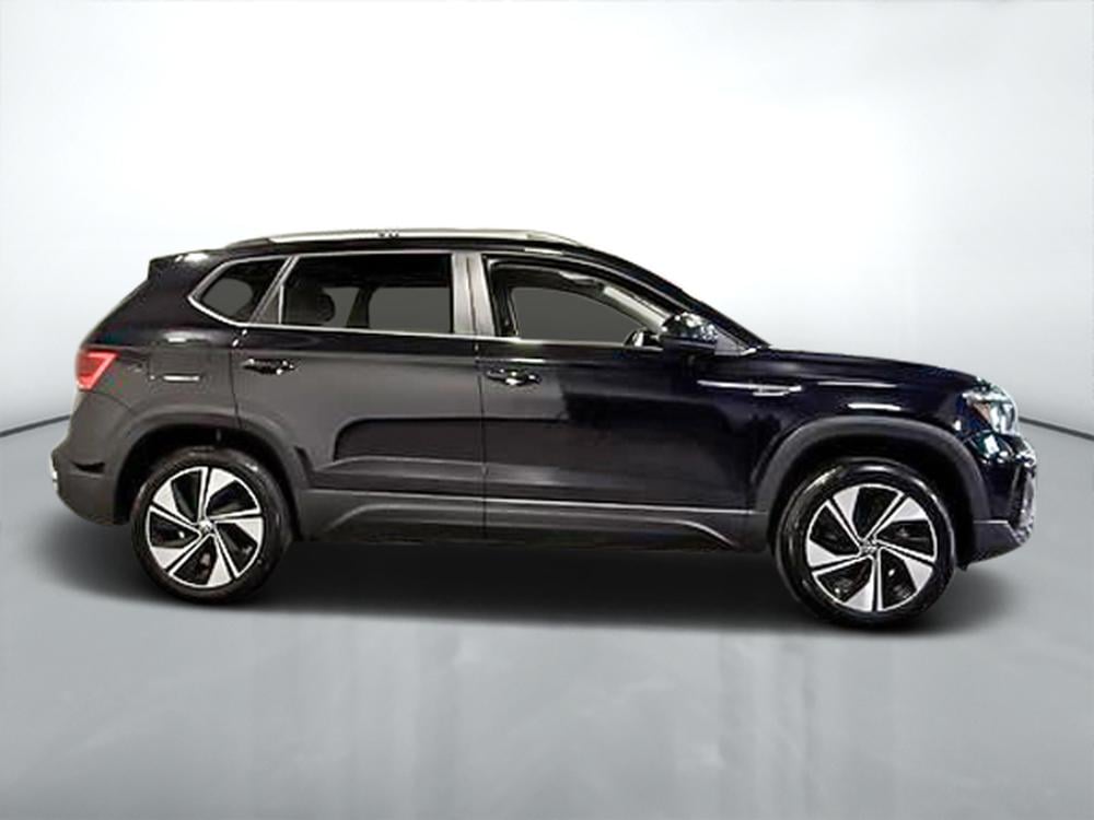 Volkswagen Taos 2024 Noir usage à vendre Volkswagen Taos 2024 Noir usage à vendre