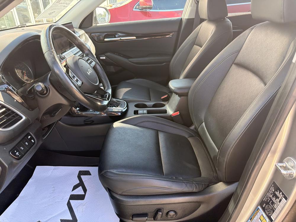 Kia Seltos SX TURBO AWD 2023 d&rsquo;occasion à vendre - 16
