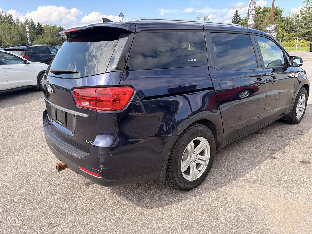 Kia Sedona LX 2020 d&rsquo;occasion à vendre - 8