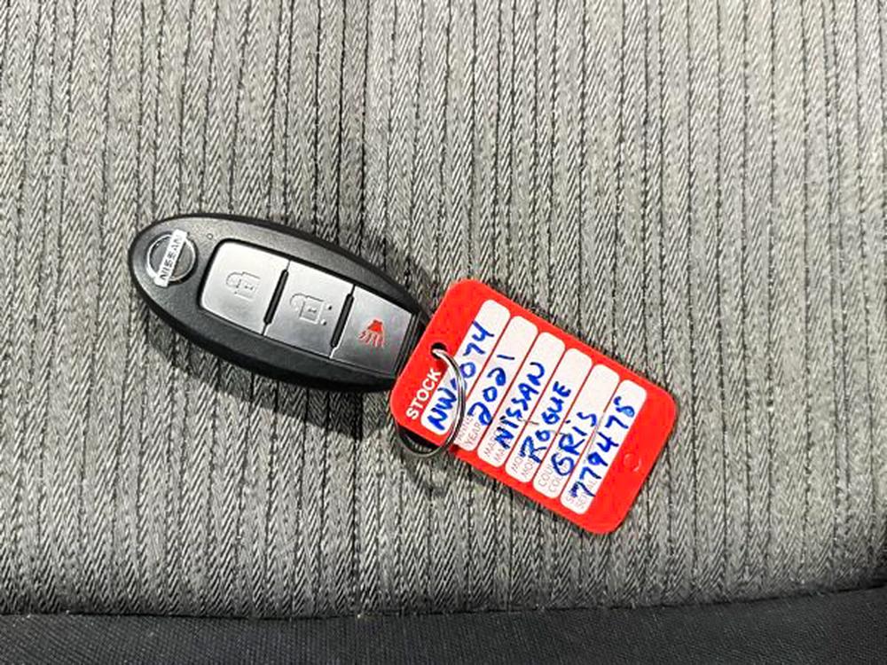 Nissan Rogue 2021 Gris usage à vendre Nissan Rogue 2021 Gris usage à vendre
