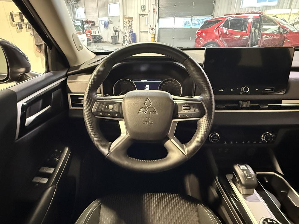 Mitsubishi Outlander ES 2025 d&rsquo;occasion à vendre - 17