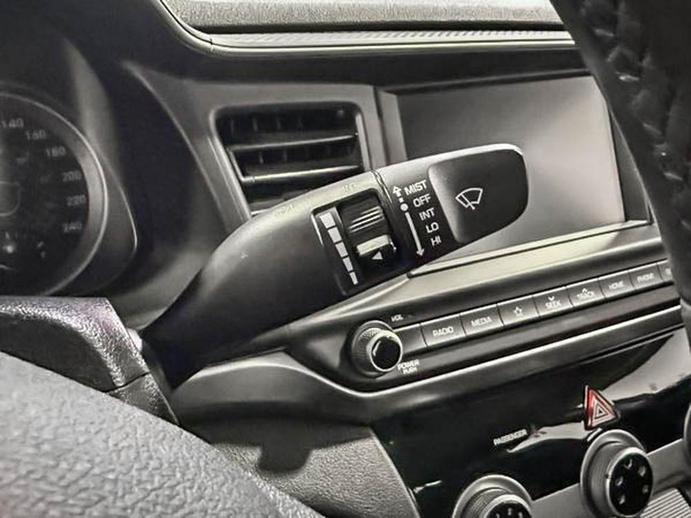 Hyundai Elantra Preferred 2020 d&rsquo;occasion à vendre - 22