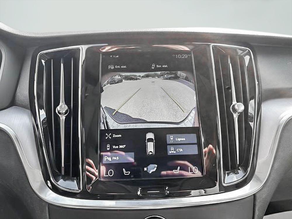 Volvo V60 Cross Country T5 PREMIER AWD // PLUS PACKAGE 2020 d&rsquo;occasion à vendre - 14