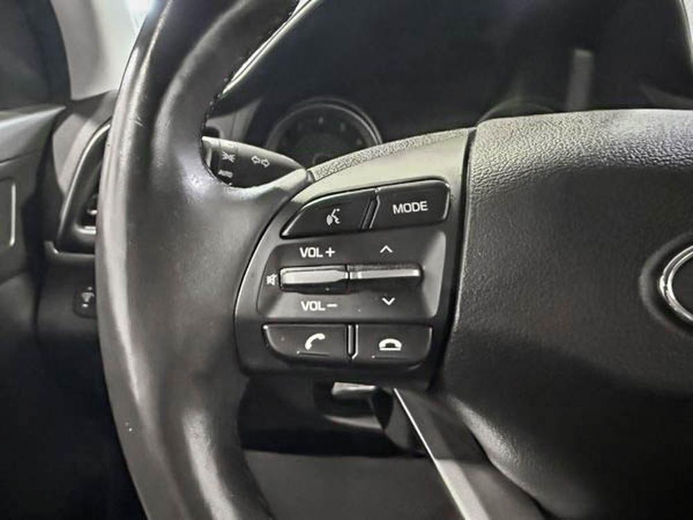 Hyundai Elantra Preferred 2020 d&rsquo;occasion à vendre - 18