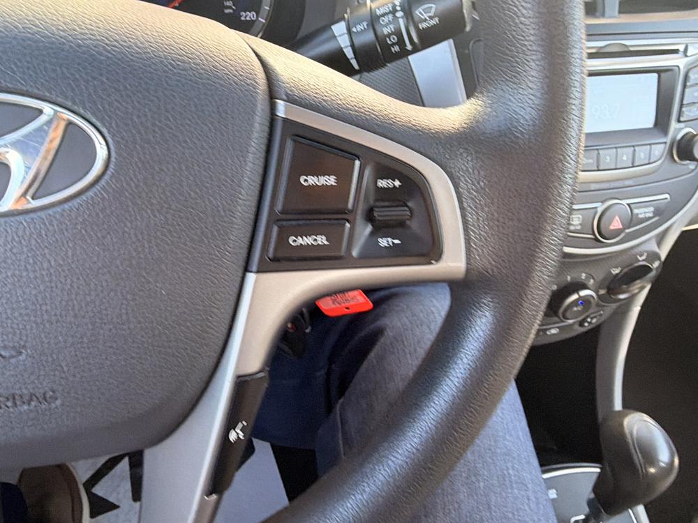 Hyundai Accent SE 2016 à vendre à Trois-Rivières - 22