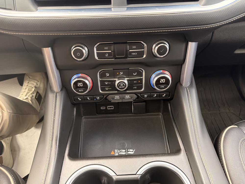 GMC Yukon XL SLT 2023 d&rsquo;occasion à vendre - 31