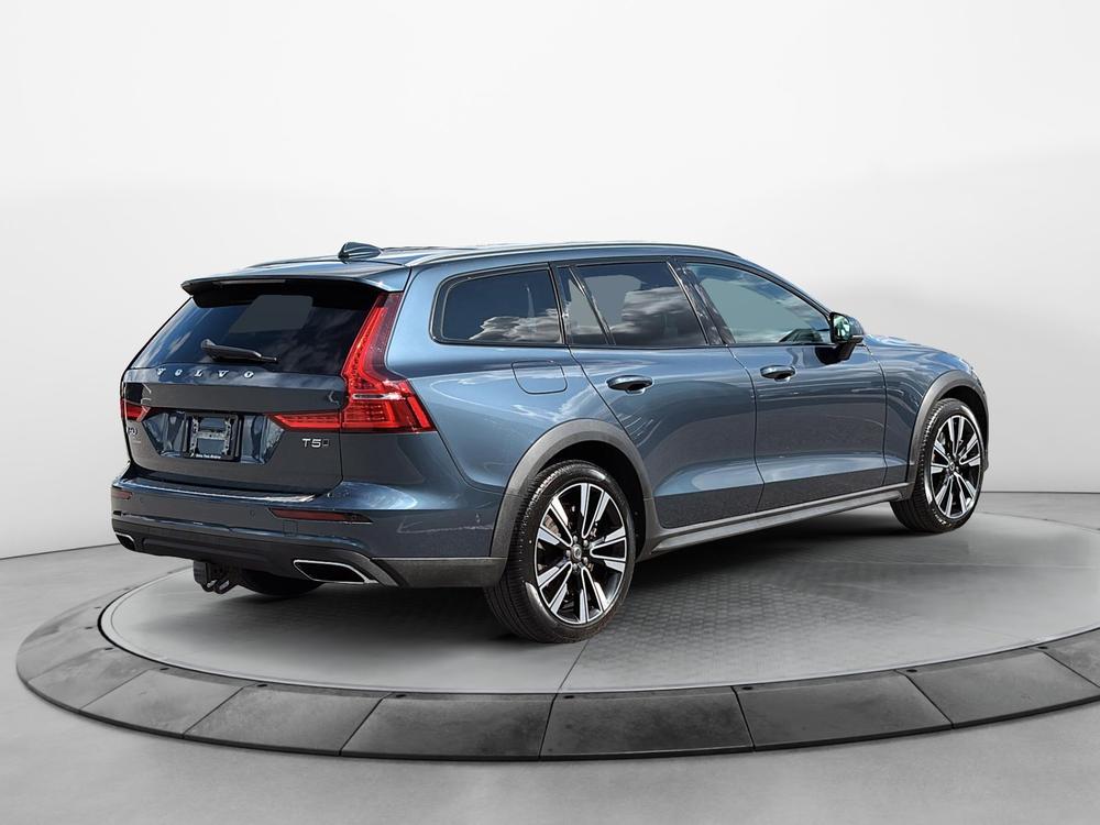 Volvo V60 Cross Country T5 PREMIER AWD // PLUS PACKAGE 2020 à vendre à Trois-Rivières - 6