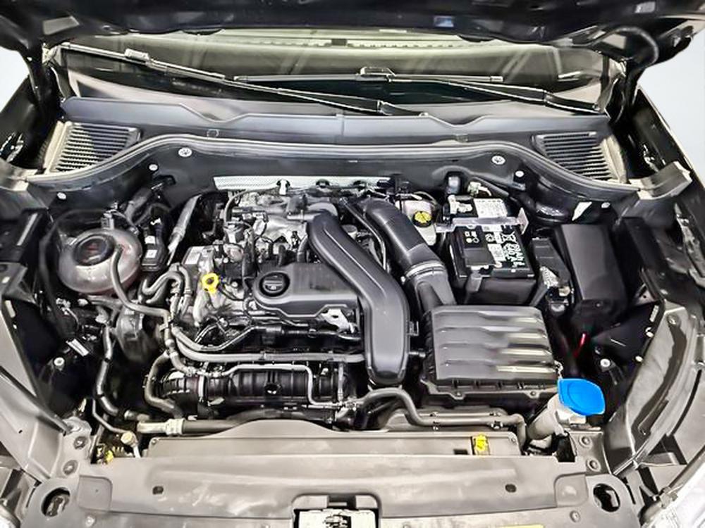 Volkswagen Taos 2024 Noir usage à vendre Volkswagen Taos 2024 Noir usage à vendre
