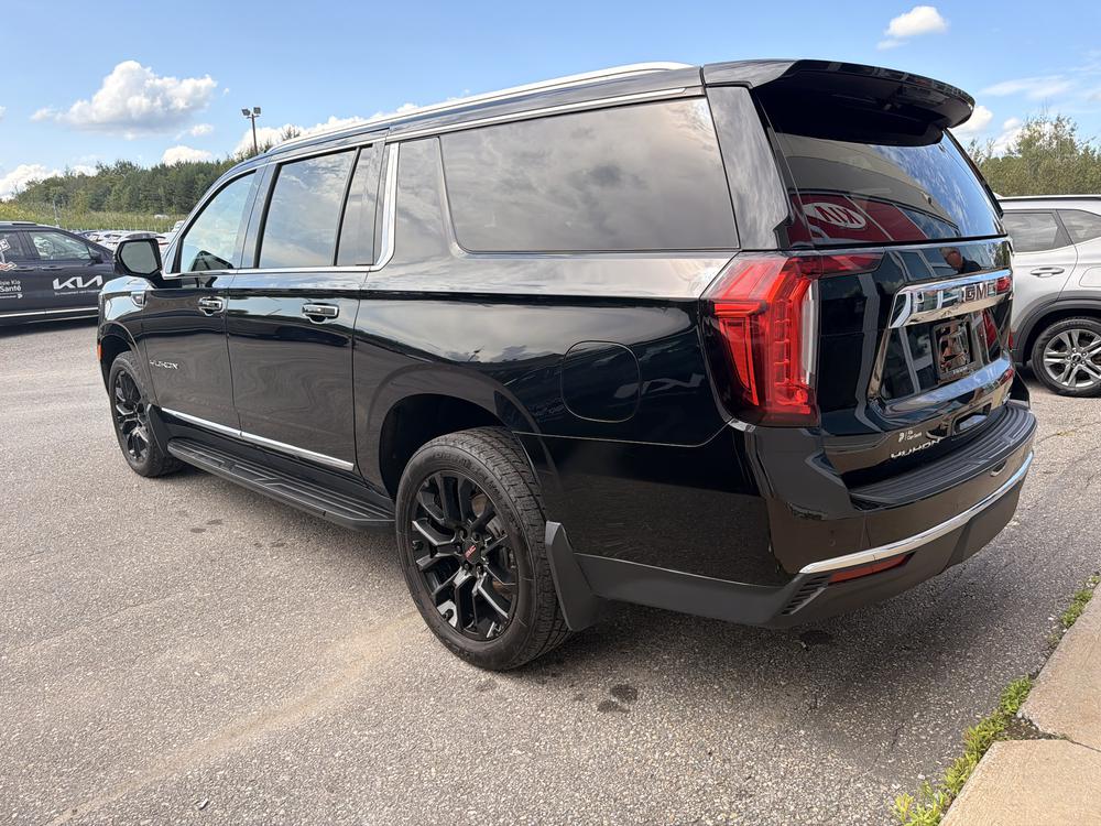 GMC Yukon XL SLT 2023 d&rsquo;occasion à vendre - 6