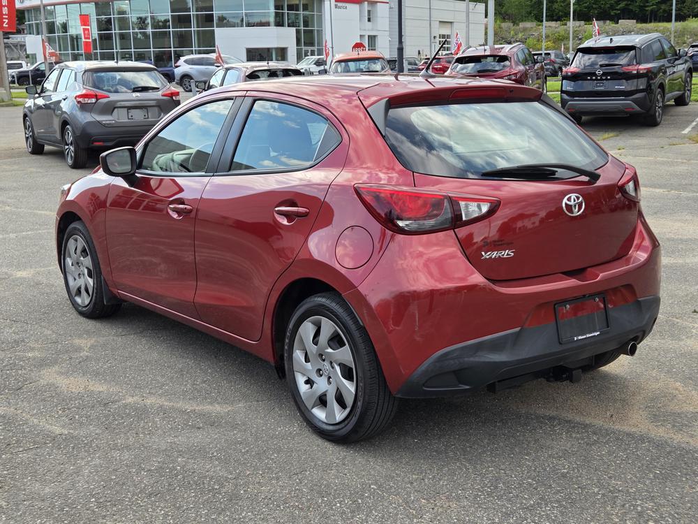 Toyota Yaris Hatchback Base LE 2020 à vendre à Trois-Rivières - 6