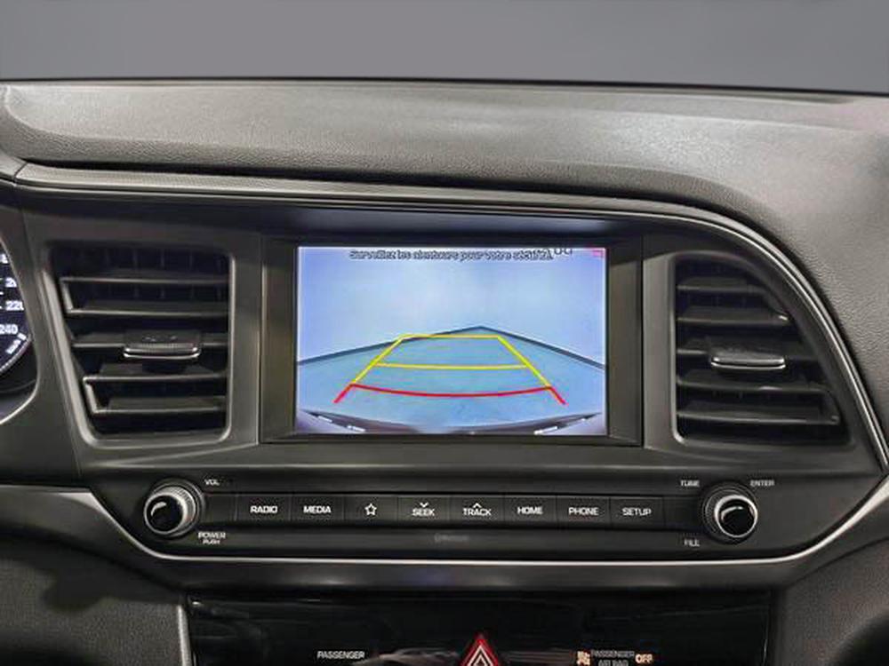 Hyundai Elantra Preferred 2020 d&rsquo;occasion à vendre - 26