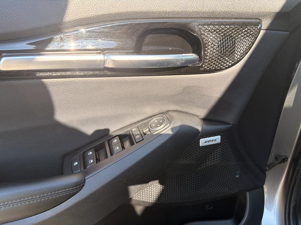 Kia Seltos SX TURBO AWD 2023 d&rsquo;occasion à vendre - 14