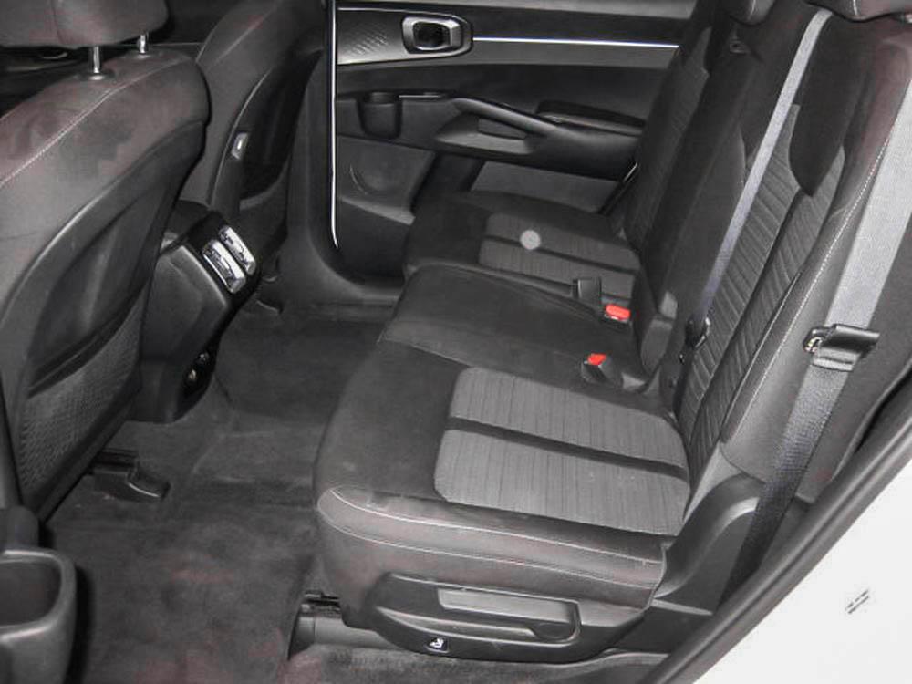 Kia Sorento LX premium 2023 d&rsquo;occasion à vendre - 16