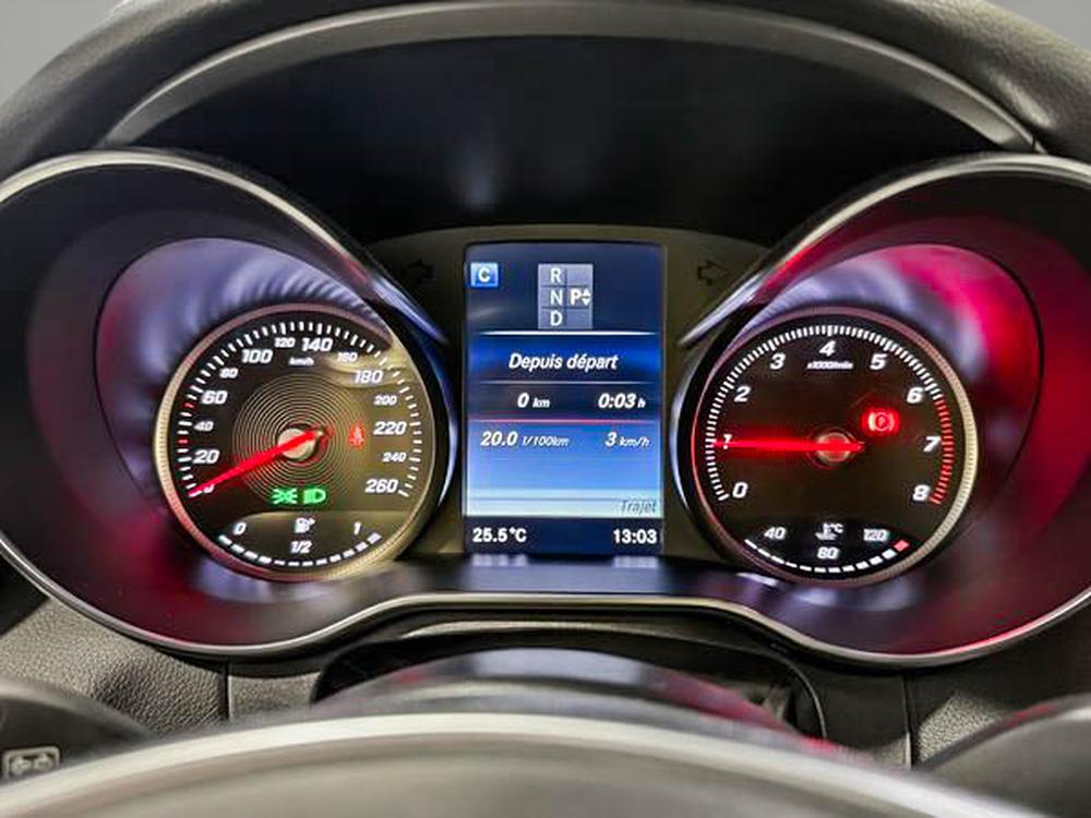 Mercedes-Benz C-Class 2018 Noir usage à vendre Mercedes-Benz C-Class 2018 Noir usage à vendre