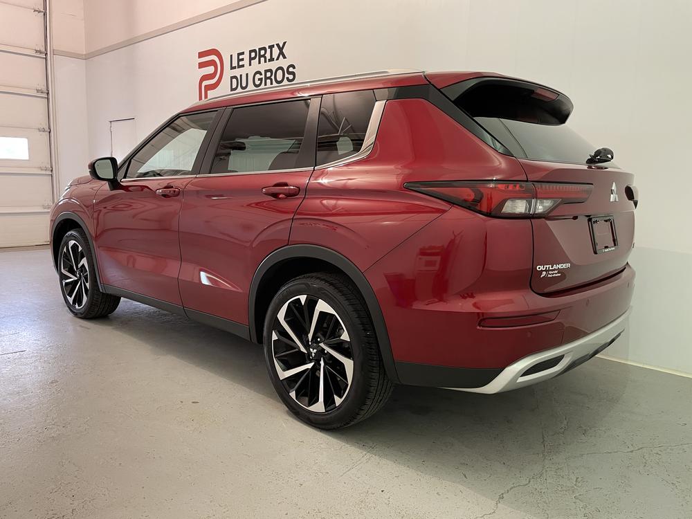 Mitsubishi Outlander SEL AWD / 7 PASSAGERS 2023 d&rsquo;occasion à vendre - 6