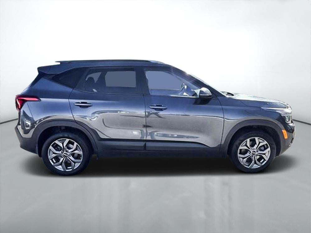 Kia Seltos 2024 Gris usage à vendre Kia Seltos 2024 Gris usage à vendre