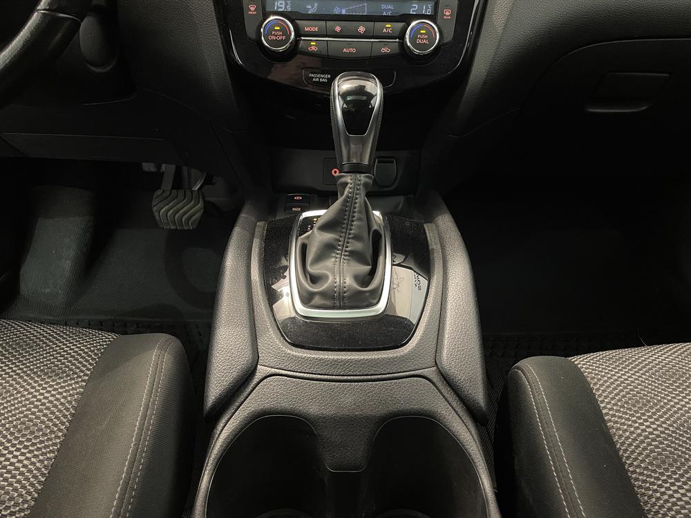 Nissan Qashqai SV AWD 2023 d&rsquo;occasion à vendre - 27