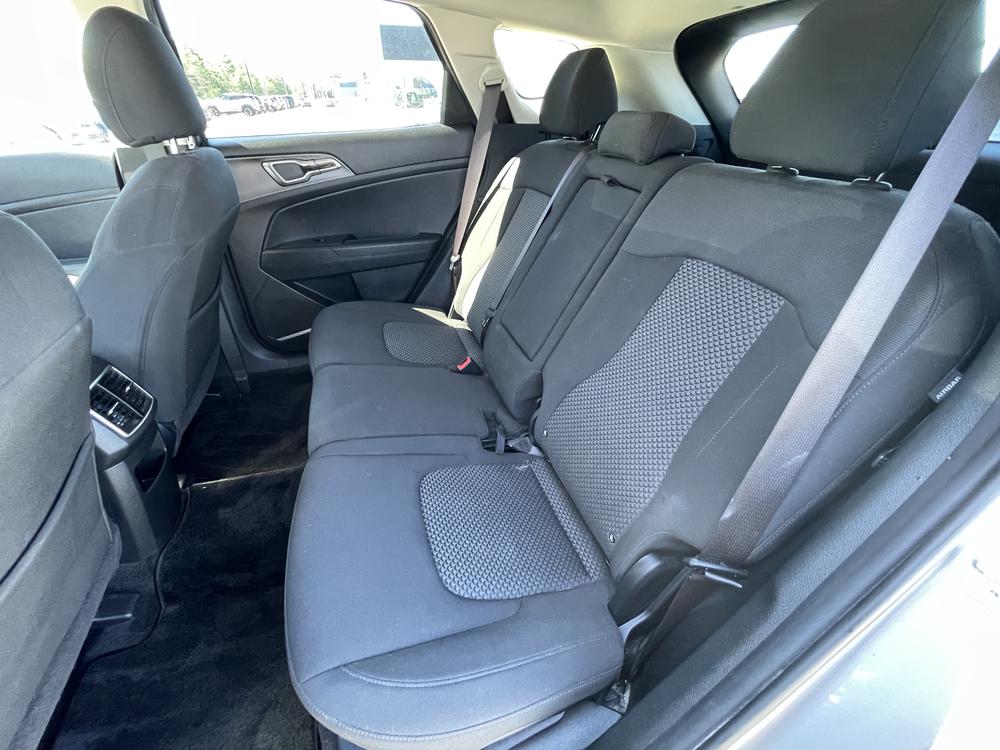 Kia Sportage LX 2025 d&rsquo;occasion à vendre - 26