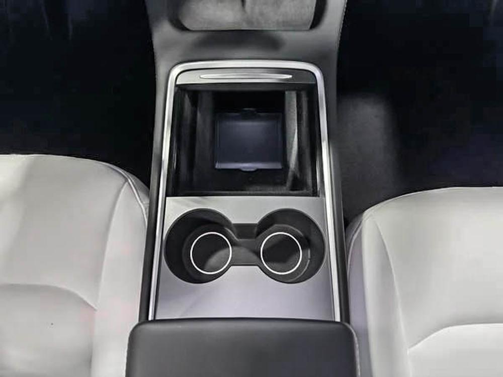 Tesla Model Y LONG RANGE 2023 d&rsquo;occasion à vendre - 27