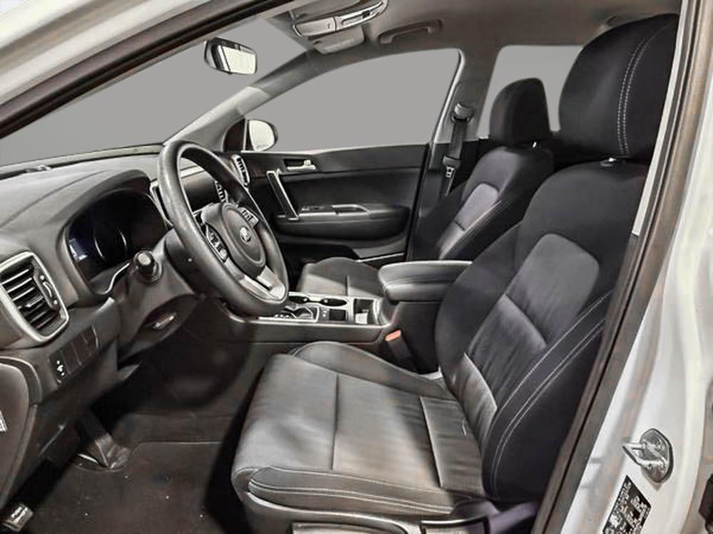 Kia Sportage LX 2021 d&rsquo;occasion à vendre - 16
