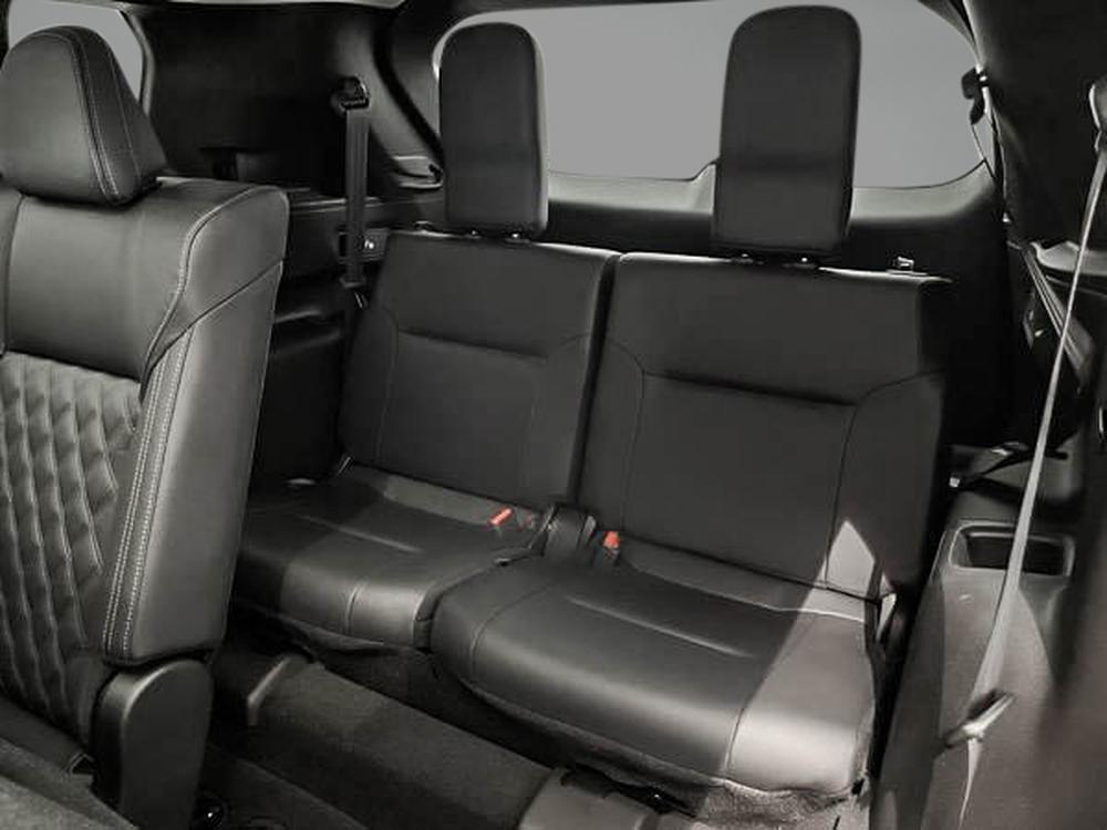 Mitsubishi Outlander SEL AWD / 7 PASSAGERS 2023 d&rsquo;occasion à vendre - 35