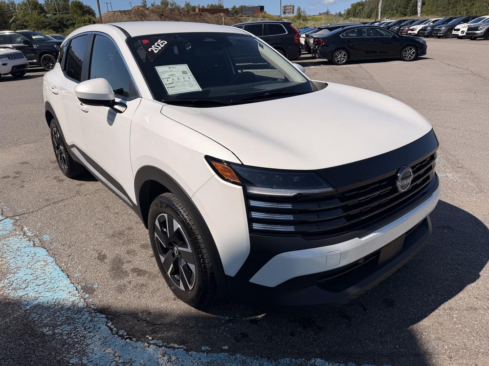 Nissan Kicks SV AWD