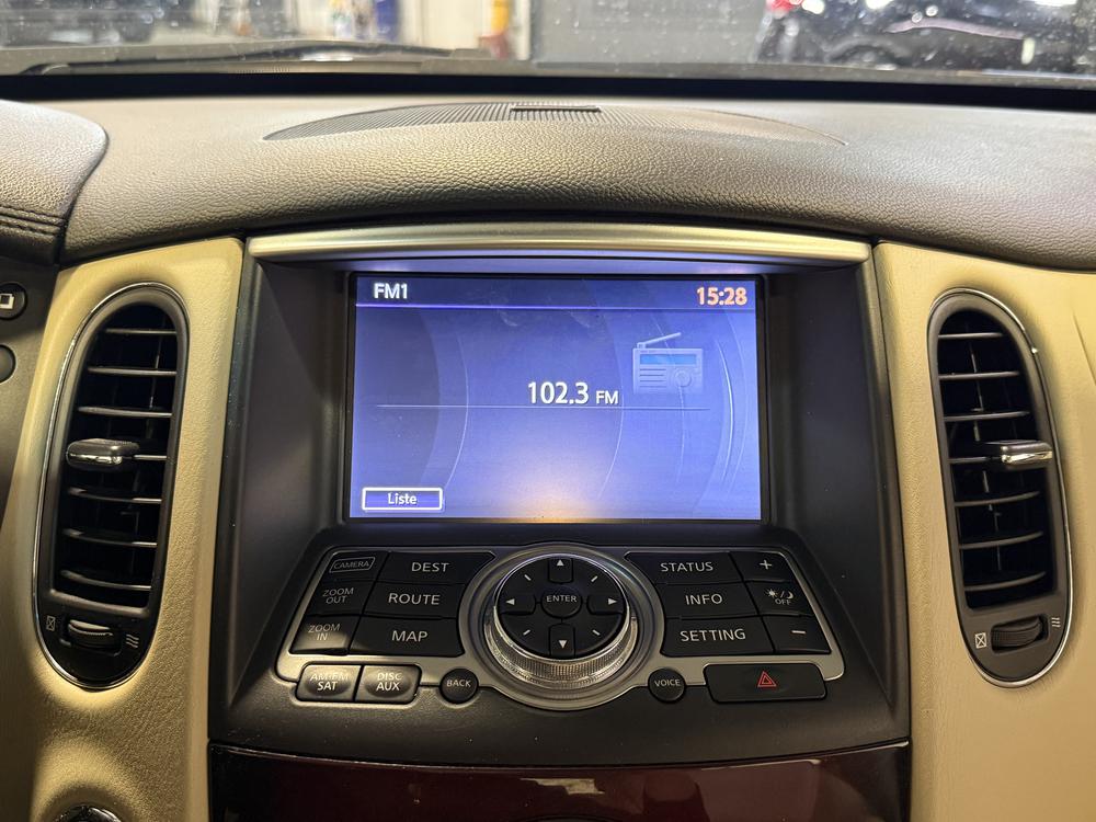 Infiniti QX50 LUXURY 2017 d&rsquo;occasion à vendre - 26