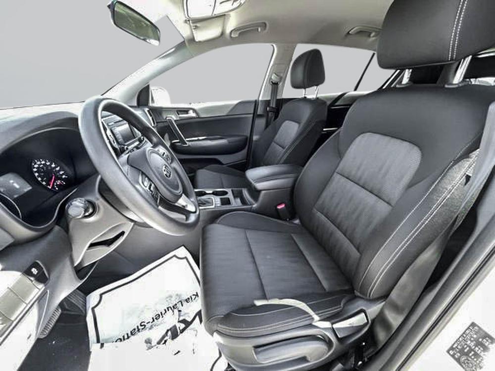 Kia Sportage 2019 Blanc usage à vendre Kia Sportage 2019 Blanc usage à vendre