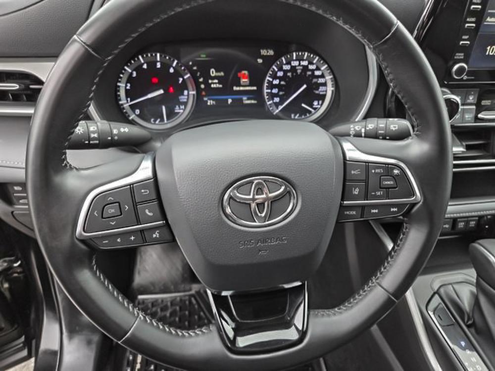 Toyota Highlander 2021 Noir usage à vendre Toyota Highlander 2021 Noir usage à vendre