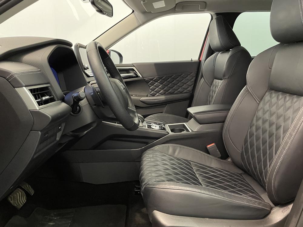Mitsubishi Outlander SEL AWD / 7 PASSAGERS 2023 d&rsquo;occasion à vendre - 13