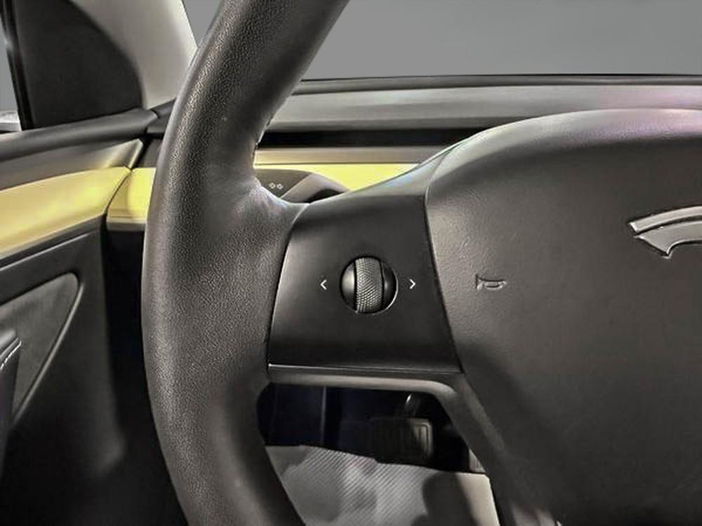 Tesla Model Y LONG RANGE 2023 d&rsquo;occasion à vendre - 19
