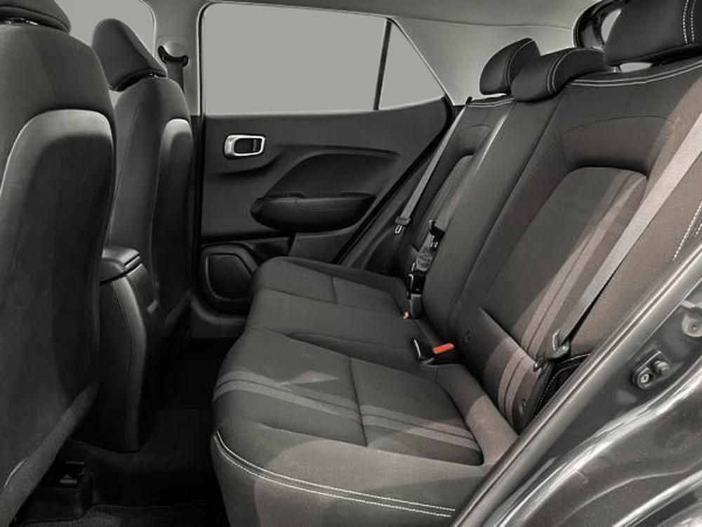 Hyundai Venue Preferred 2022 d&rsquo;occasion à vendre - 29