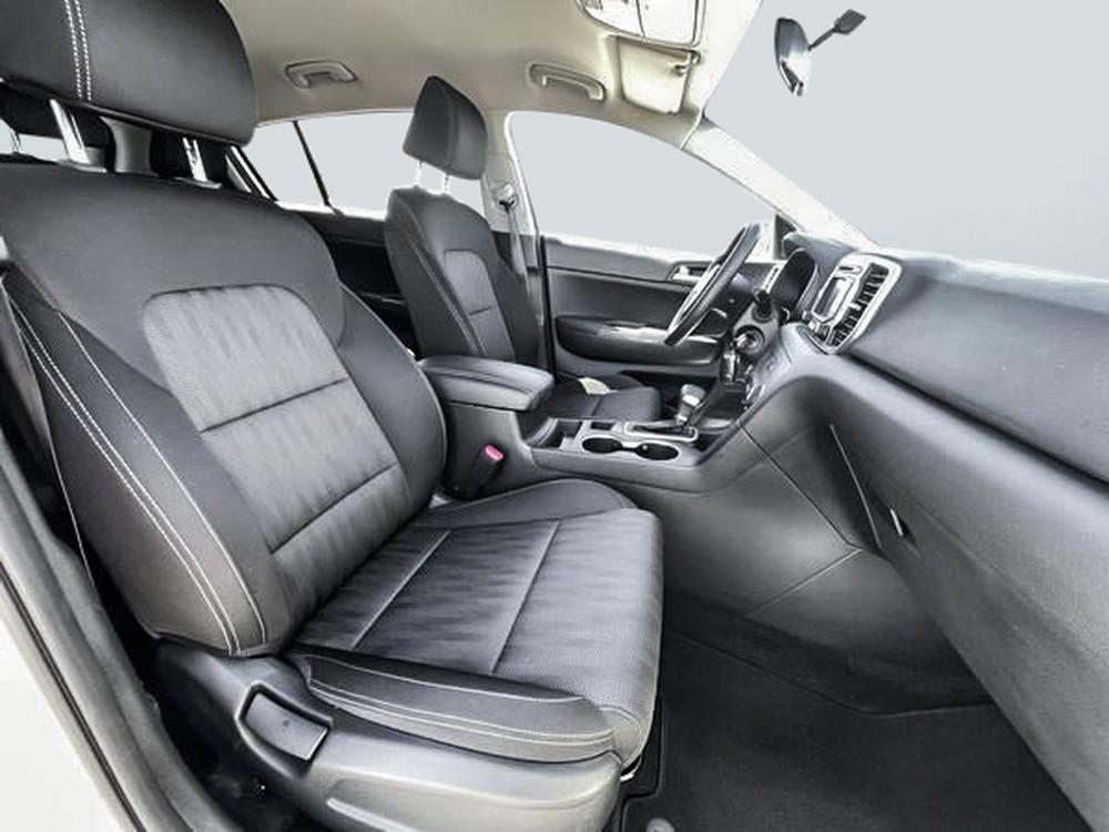 Kia Sportage 2019 Blanc usage à vendre Kia Sportage 2019 Blanc usage à vendre