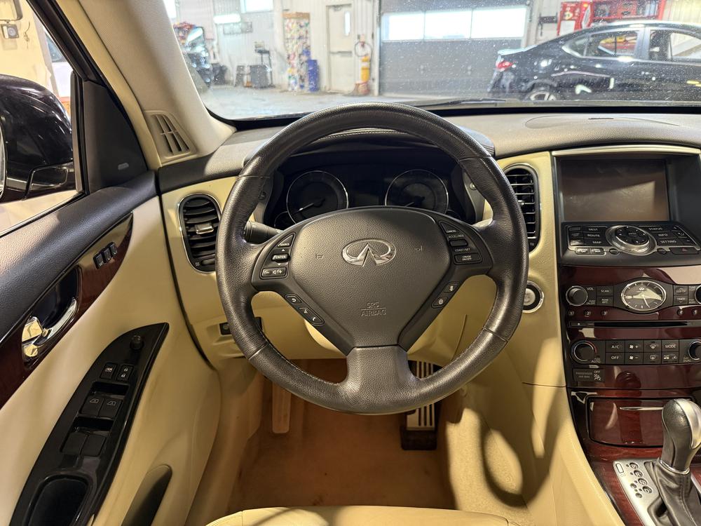 Infiniti QX50 LUXURY 2017 d&rsquo;occasion à vendre - 18