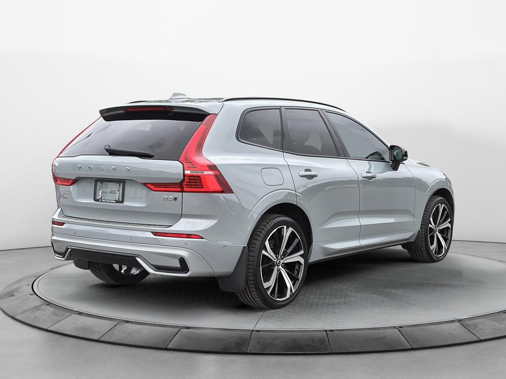 Volvo XC60 B5 ULTIMATE AWD DARK THEME 2024 d&rsquo;occasion à vendre - 6