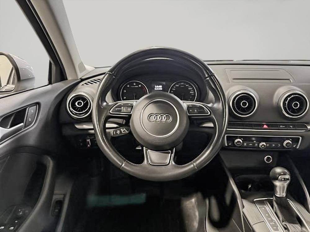 Audi A3 2.0T KOMFORT 2015 d&rsquo;occasion à vendre - 18