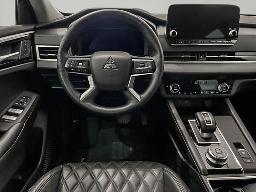 Mitsubishi Outlander SEL AWD / 7 PASSAGERS 2023 d&rsquo;occasion à vendre - 11