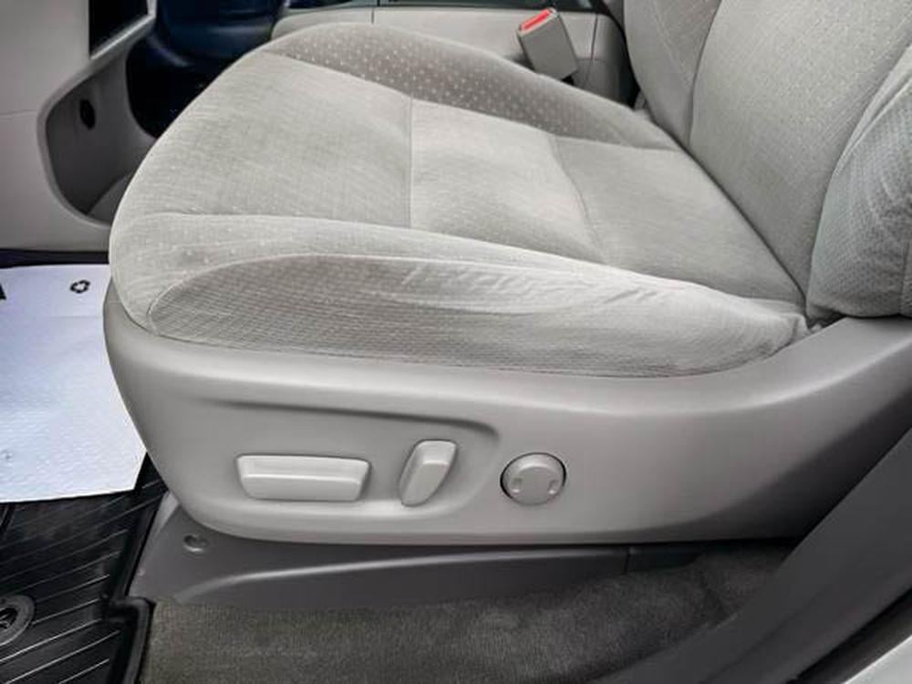 Toyota Sienna LE AWD 2018 d&rsquo;occasion à vendre - 17
