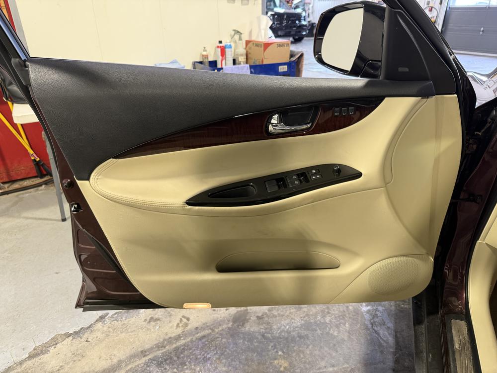 Infiniti QX50 LUXURY 2017 d&rsquo;occasion à vendre - 14