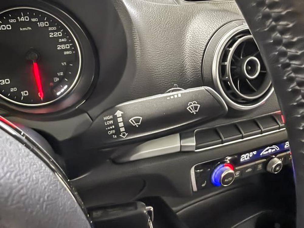 Audi A3 2.0T KOMFORT 2015 d&rsquo;occasion à vendre - 23