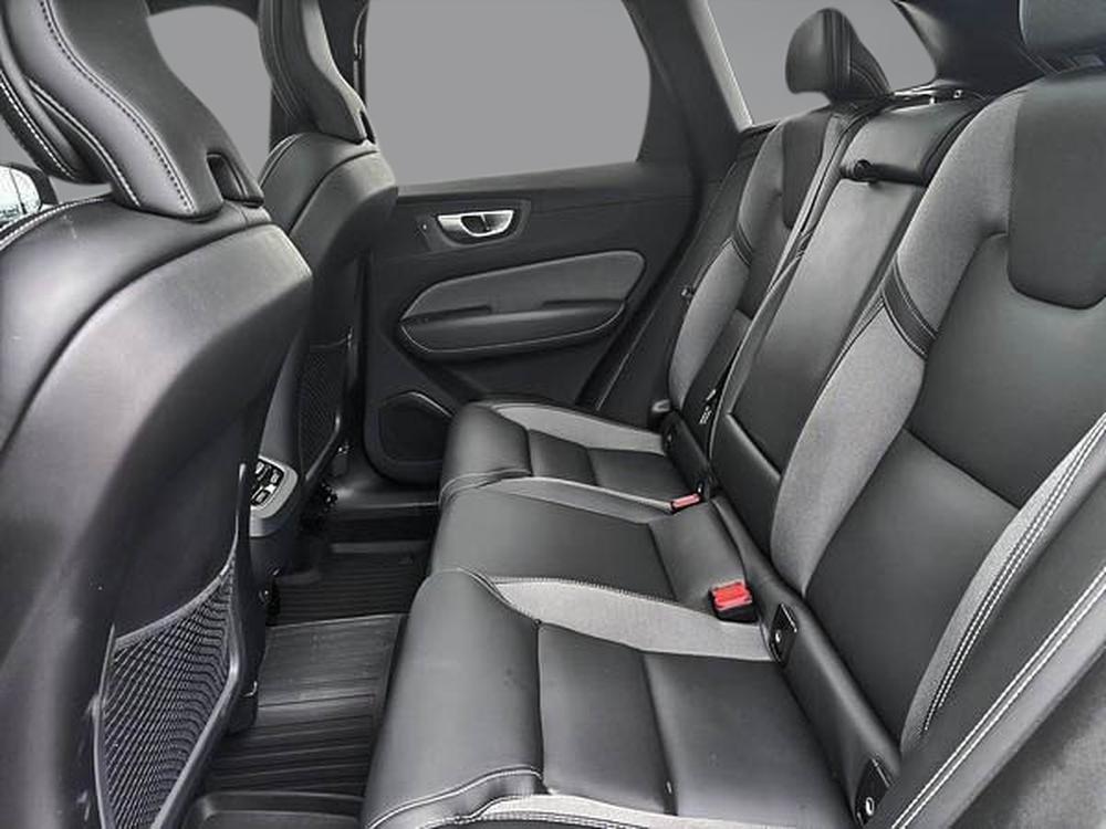 Volvo XC60 B5 ULTIMATE AWD DARK THEME 2024 d&rsquo;occasion à vendre - 21