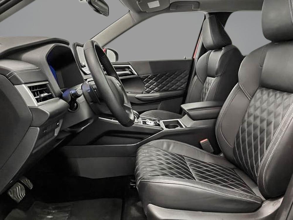 Mitsubishi Outlander SEL AWD / 7 PASSAGERS 2023 d&rsquo;occasion à vendre - 13