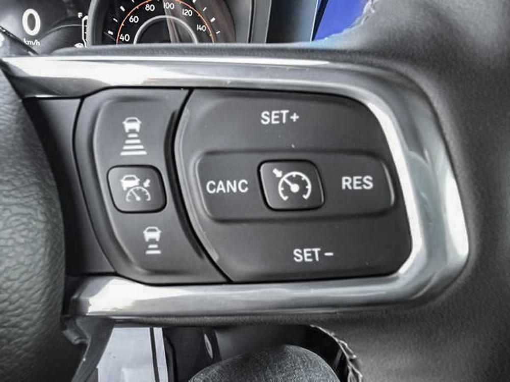 Jeep Wrangler SAHARA 2025 d&rsquo;occasion à vendre - 16