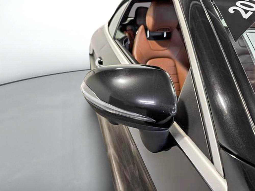 Mercedes-Benz C-Class 2018 Noir usage à vendre Mercedes-Benz C-Class 2018 Noir usage à vendre