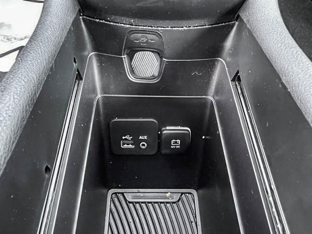 Chrysler 200 LIMITED 2016 d&rsquo;occasion à vendre - 26